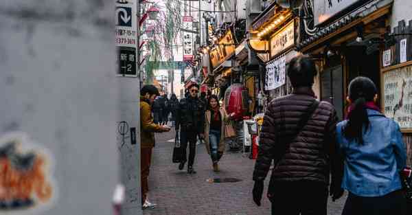 属猴未时出生的男孩起什么名字好，不可以用什么字